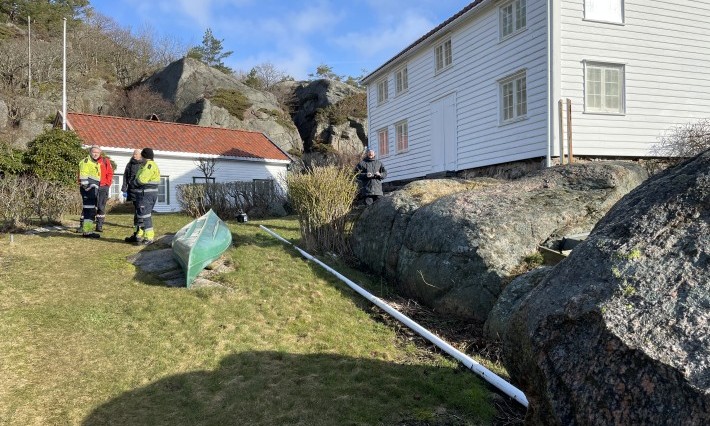 Begynnelsen av befaringen på Monsøya i Ny- Hellesund.